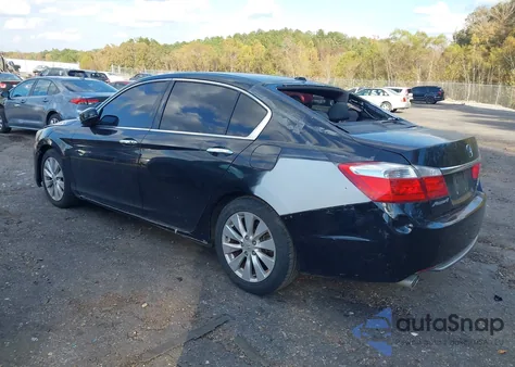 2015 Honda Accord Touring from USA, damaged, VIN 1HGCR3F93FA027532